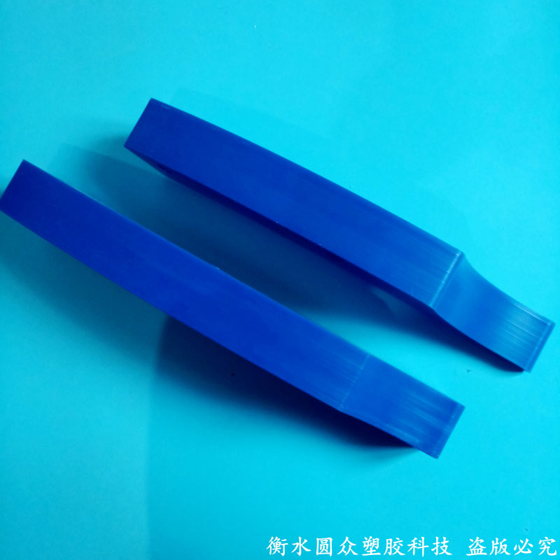 158946921752880407_副本.jpg